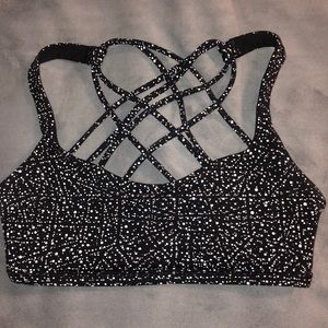 Lululemon Free to Be Sports Bra